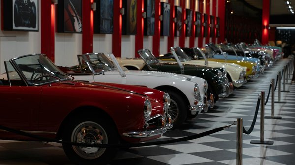 Guide Ultime : Comment Bien Préparer son Aventure en Caravane pour un Long Voyage